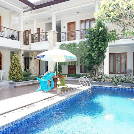 OYO 3945 Bale Tardian Syariah Hotel Melati Bagian luar foto