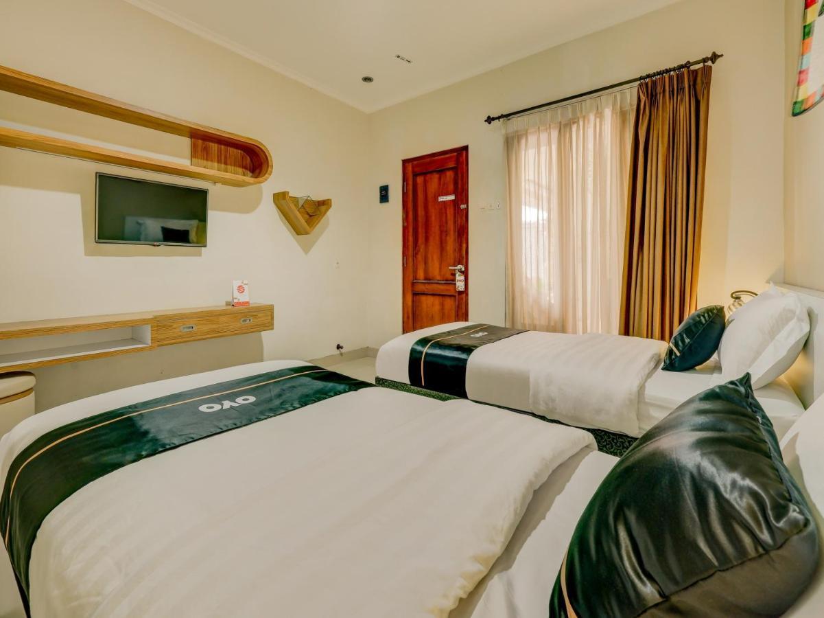 OYO 3945 Bale Tardian Syariah Hotel Melati Bagian luar foto