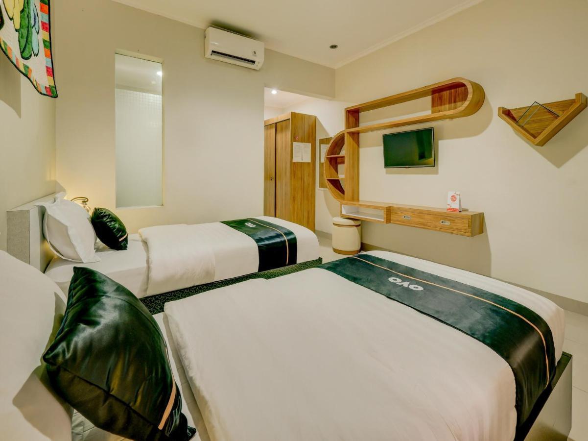 OYO 3945 Bale Tardian Syariah Hotel Melati Bagian luar foto
